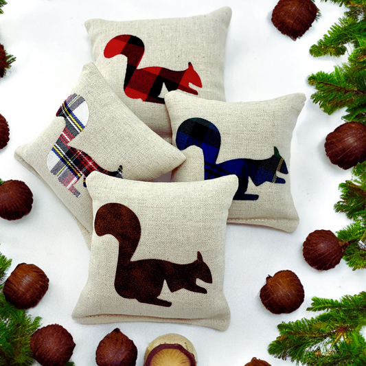 Squirrel Design Sachet - Choice of Size and Scent