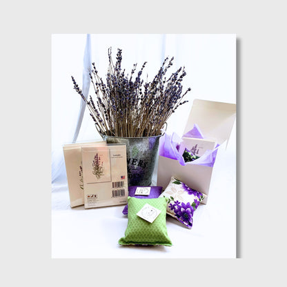Small Gift Box – Lavender Sachet + Boxed Notecards | New England Made