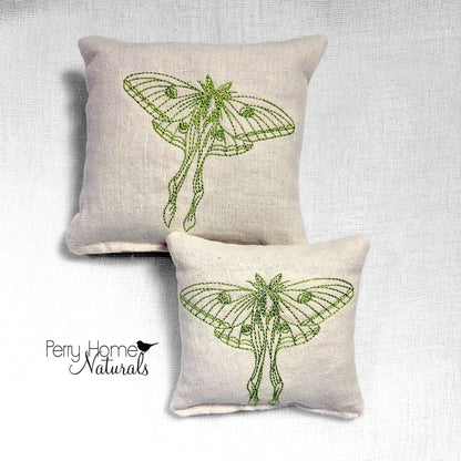 Luna Moth in Light Green Embroidered Linen Sachet Set — Lavender