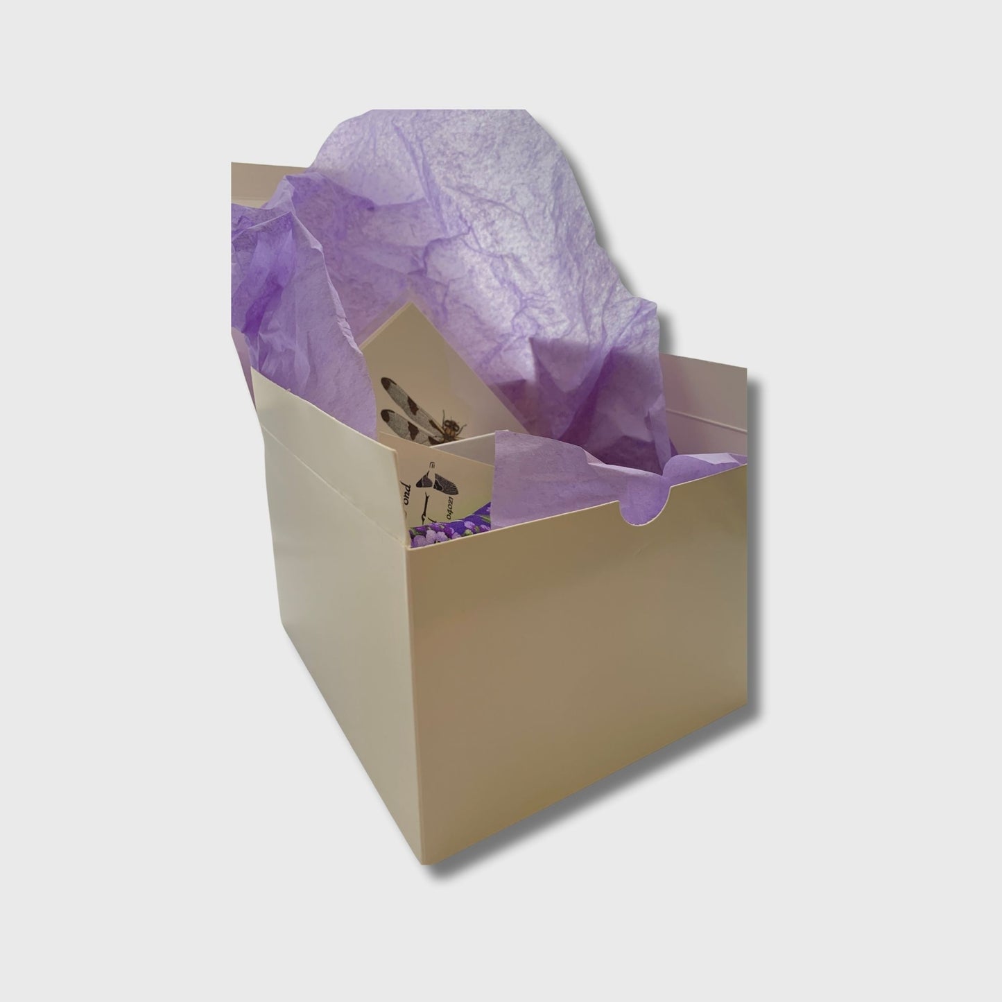 Medium Gift Box – Dragonfly Ornament, Notecards & 2 Lavender Sachets