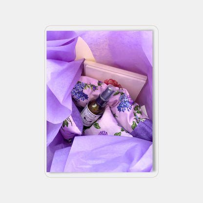 Lavender + Rose-Themed Gift Box – Eye Pillow, Lavender Sachets, Notecards & Room Spray